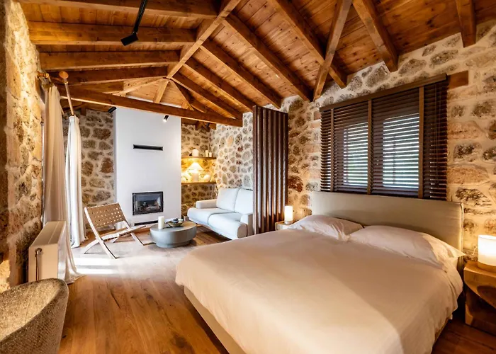 Levanta Synikia Mesi Trikalon